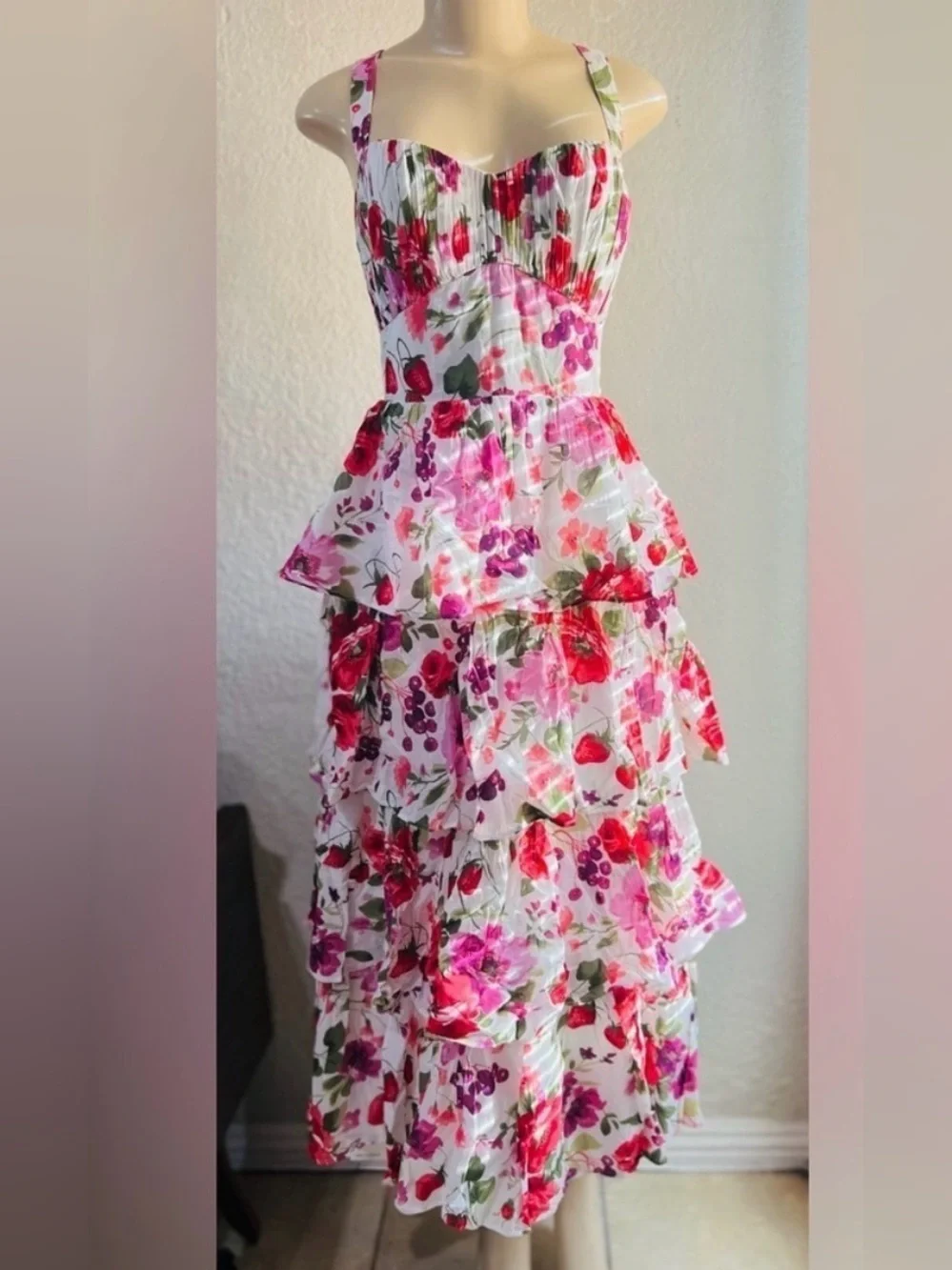 Abercrombie & Fitch Lace-Up Back Tiered Maxi Dress size L  NEW